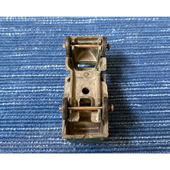 Vintage Barclay Diecast U.S. Army Troop Transport Cargo Supply Truck 15B - Picture 4 of 4